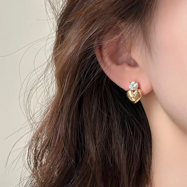 1Pair Trendy Light Luxury Heart Earrings For Women Girls Fashion Temperament Simple Stud Earrings Jewelry Accessories Gifts - Image 4